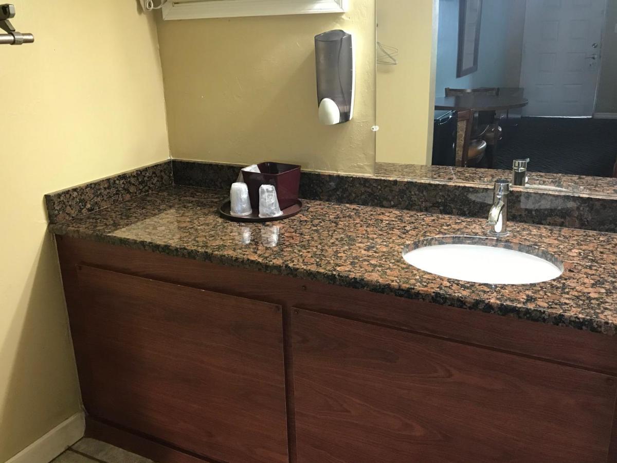 Immokalee Inn Экстерьер фото